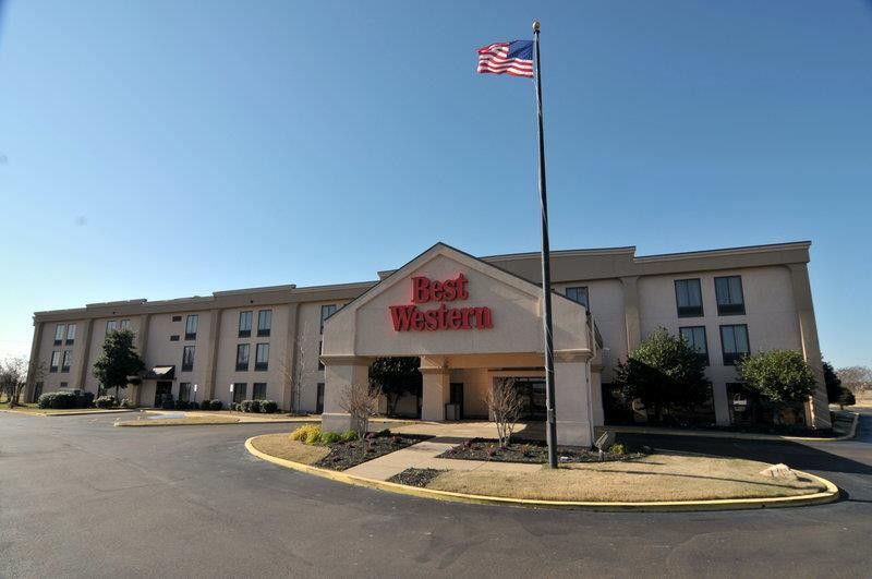 เบสท์ เวสเทิร์น ทูนิกา รีสอร์ต Hotel Robinsonville ภายนอก รูปภาพ